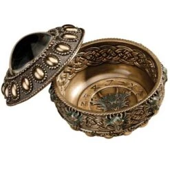 Design Toscano The Eye Of The Dragon Mystical Safe Box -Storage Basket Shop GUEST 700a7113 efac 4b56 a511 a379c7fe0f37