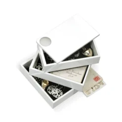 Spindle Jewelry Storage Box White - Umbra -Storage Basket Shop GUEST a75524ec e4ef 4565 8de4 942d6a7e68cd